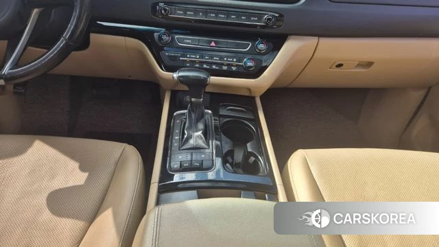 Kia All New Carnival id 4552128 из Кореи 19