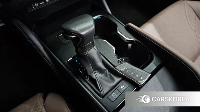 Lexus ES300h 7th generation id 3432050 из Кореи 19