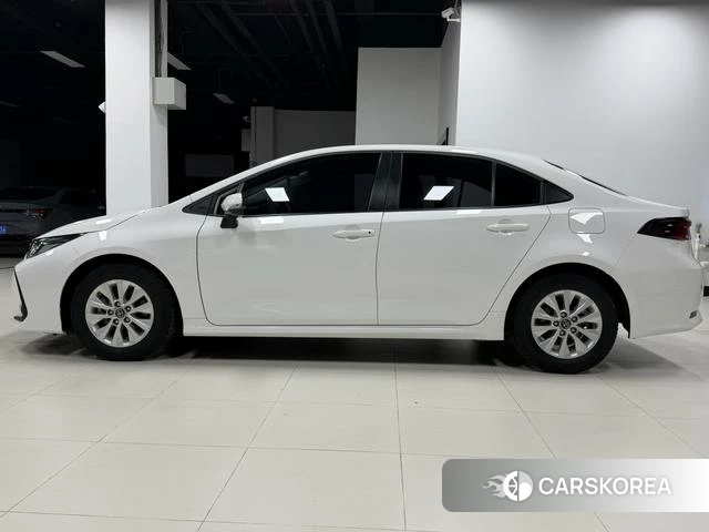 Toyota Corolla id 3983455 из Китая 25
