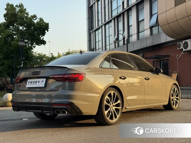 Audi S4 id 4359158 из Китая 9