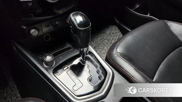 Ssangyong Tivoli Air id 3531396 из Кореи 19