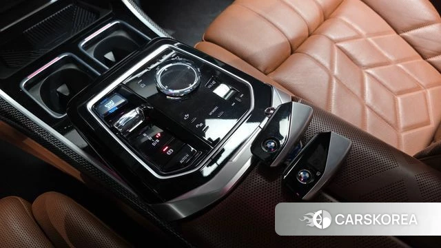 BMW i7 (G70) id 4548982 из Кореи 31