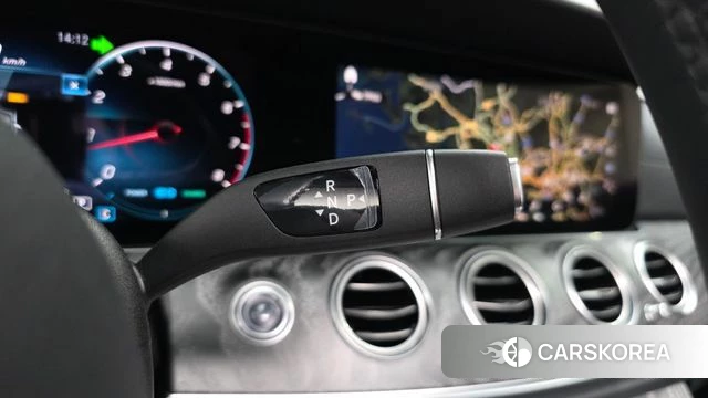 Mercedes-Benz E-Class W213 id 4195452 из Кореи 35