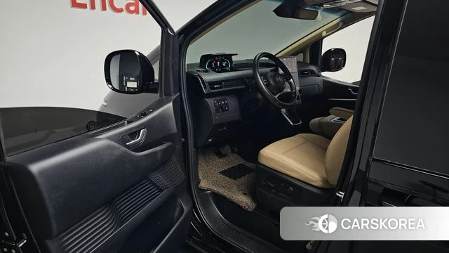 Hyundai Staria id 4752852 из Кореи 32