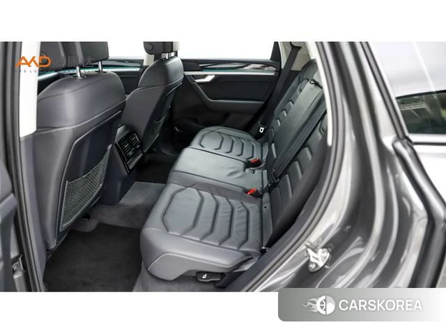 Volkswagen Touareg id 4277158 из Китая 9