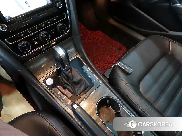 Volkswagen The New Passat id 3718534 из Кореи 19