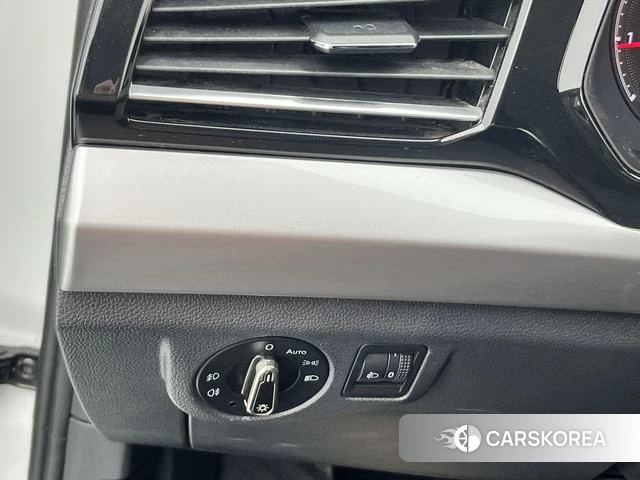 Volkswagen Bora id 4276561 из Китая 27