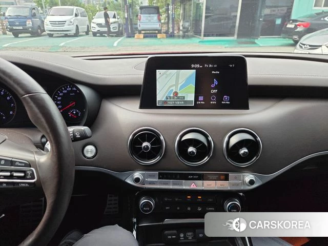Kia Stinger id 4543276 из Кореи 14