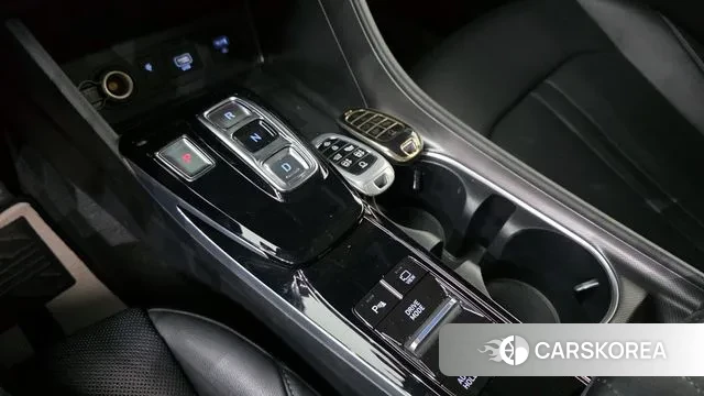 Hyundai Sonata (DN8) id 3650354 из Кореи 19