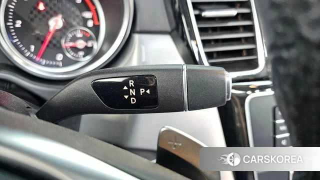 Mercedes-Benz GLE - Class W166 id 4318105 из Кореи 19