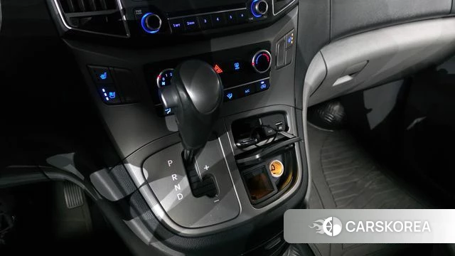 Hyundai The New Grand Starex id 3861817 из Кореи 19