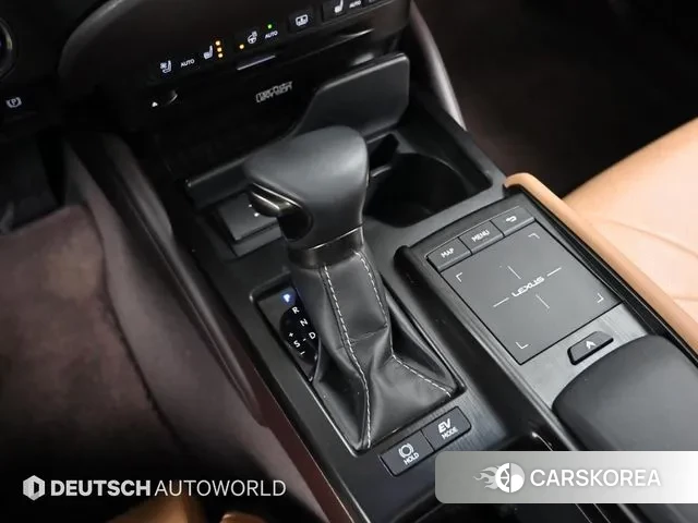 Lexus ES300h 7th generation id 3417101 из Кореи 19