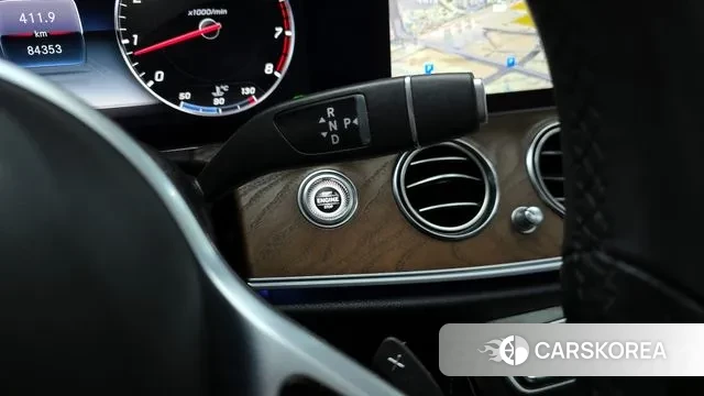 Mercedes-Benz E-Class W213 id 3396734 из Кореи 19
