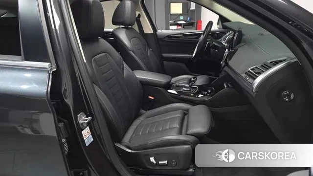 BMW X4 (G02) id 3759546 из Кореи 19