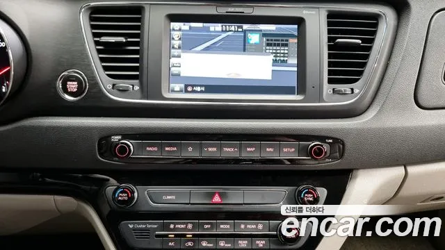 Kia The New Carnival id 2688944 из Кореи 19