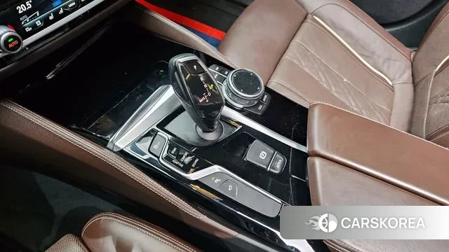 BMW 5 Series (G30) id 3050487 из Кореи 19