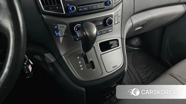 Hyundai The New Grand Starex id 3808185 из Кореи 19