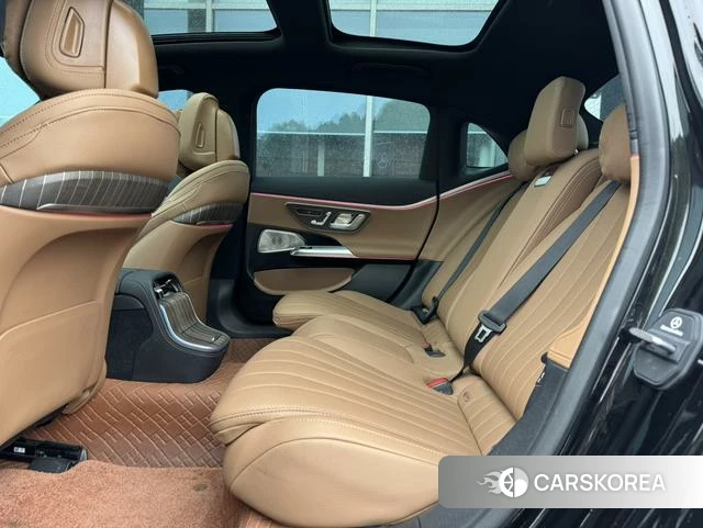 Mercedes-Benz E-class id 3908219 из Китая 11