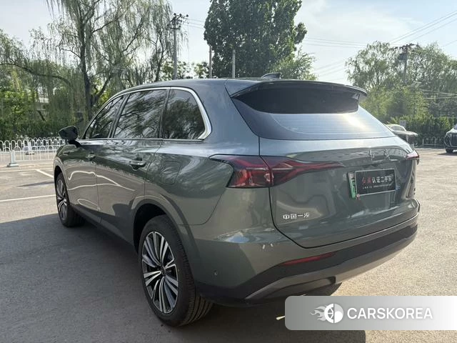 Red flag HS6 PHEV id 4227945 из Китая 10