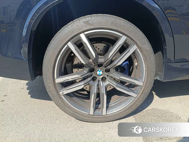 BMW X5 M id 4342048 из Китая 22