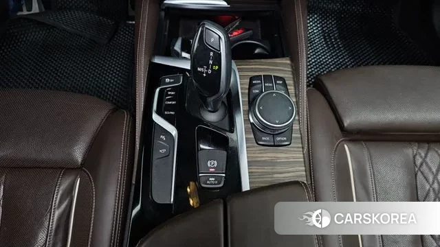 BMW 5 Series (G30) id 3470040 из Кореи 19