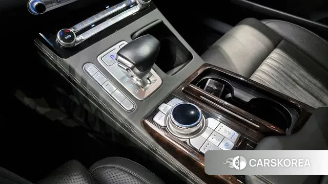 Genesis G90 id 3065824 из Кореи 19