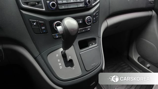 Hyundai The New Grand Starex id 4363594 из Кореи 19