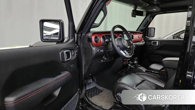 Jeep Wrangler (JL) id 4394981 из Кореи 19