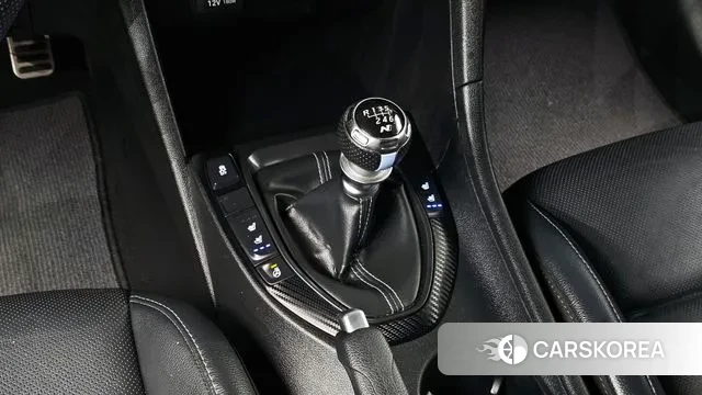 Hyundai Veloster (JS) id 3055236 из Кореи 19