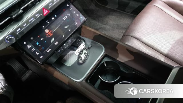 Hyundai Grandeur Hybrid (GN7) id 4308784 из Кореи 19