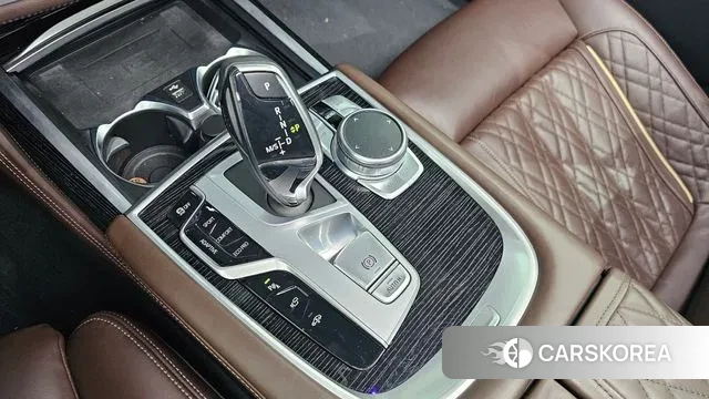 BMW 7 Series (G11) id 3192823 из Кореи 19