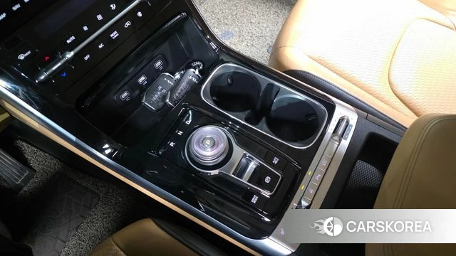 Kia Carnival 4th generation id 4316535 из Кореи 29
