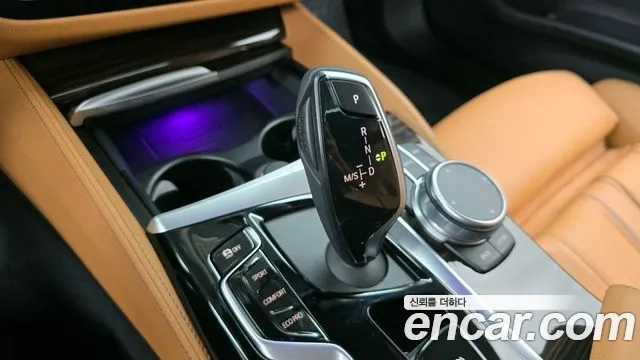 BMW 5 Series (G30) id 2907061 из Кореи 19