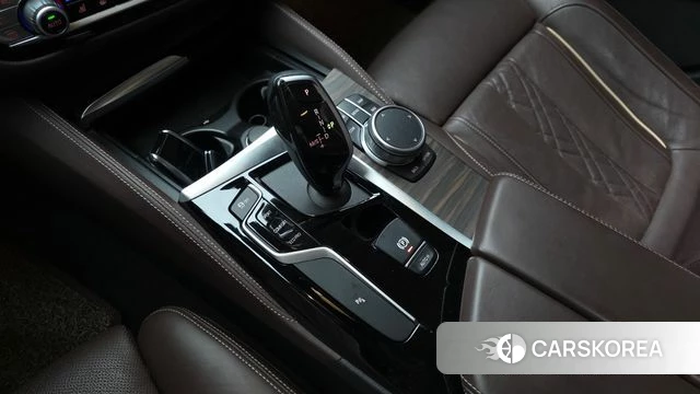 BMW 5 Series (G30) id 4482445 из Кореи 32