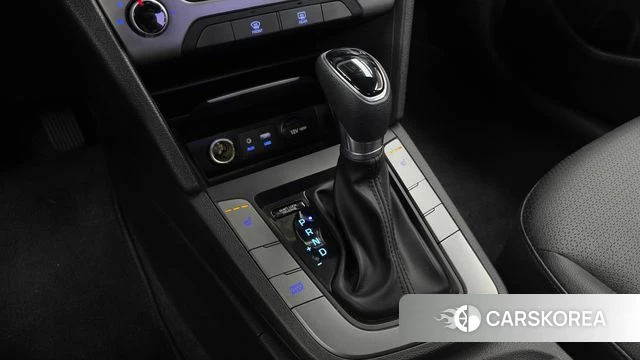 Hyundai Avante AD id 4850031 из Кореи 29