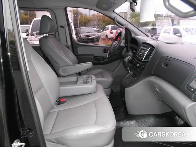 Hyundai The New Grand Starex id 3911835 из Кореи 19