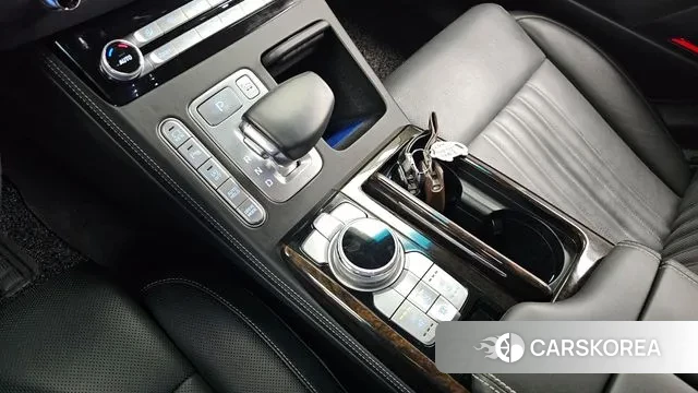 Genesis G90 id 3677211 из Кореи 19