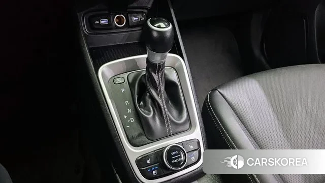 Hyundai Venue id 3373038 из Кореи 19