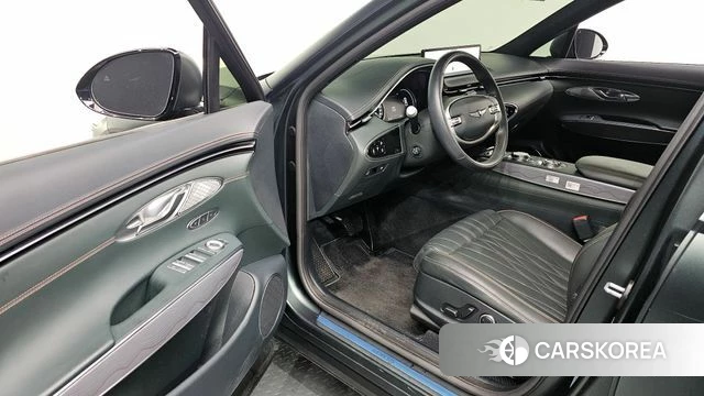 Genesis GV70 id 4186302 из Кореи 30