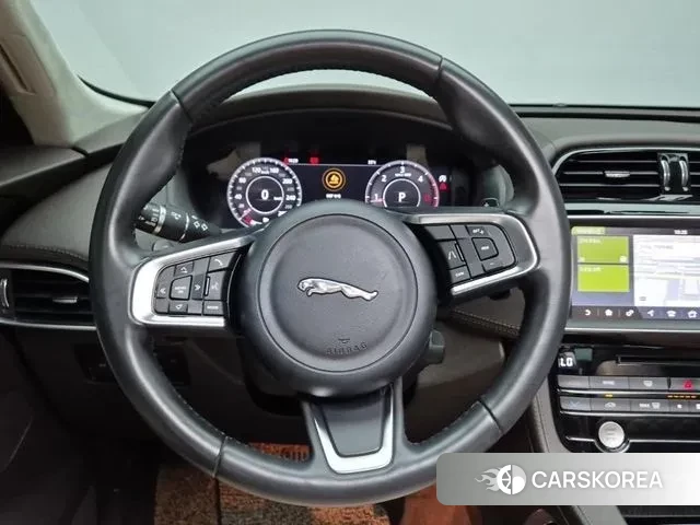 Jaguar F-PACE id 2997452 из Кореи 19