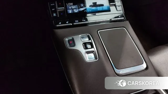 Hyundai The New Grandeur IG Hybrid id 3741575 из Кореи 19