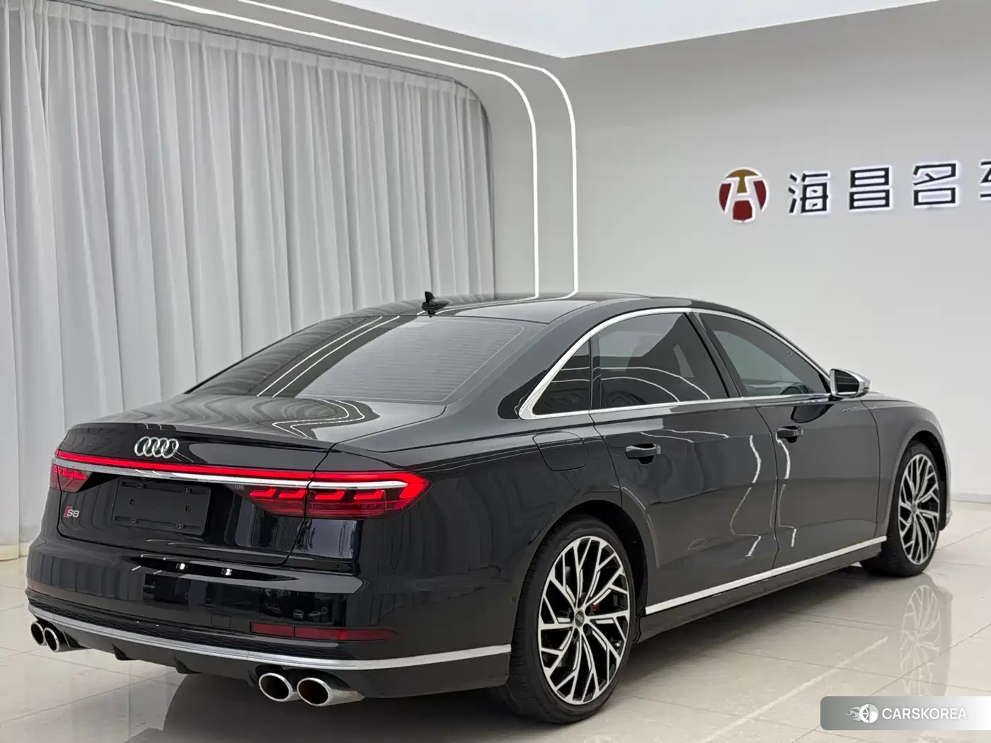 Audi S8 id 4548344 из Китая 9