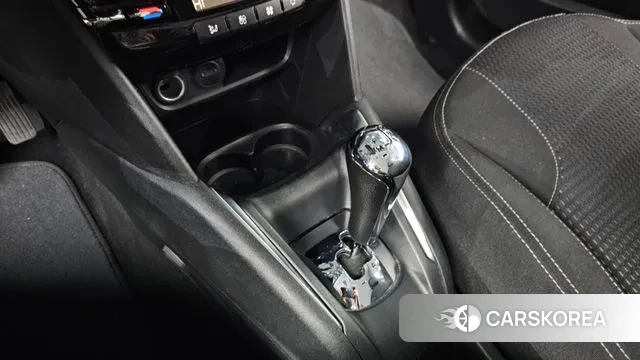 Peugeot 208 id 3408125 из Кореи 19