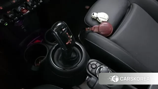 Mini Cooper S id 3442701 из Кореи 19