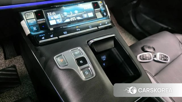 Hyundai The New Grandeur IG Hybrid id 4303446 из Кореи 32