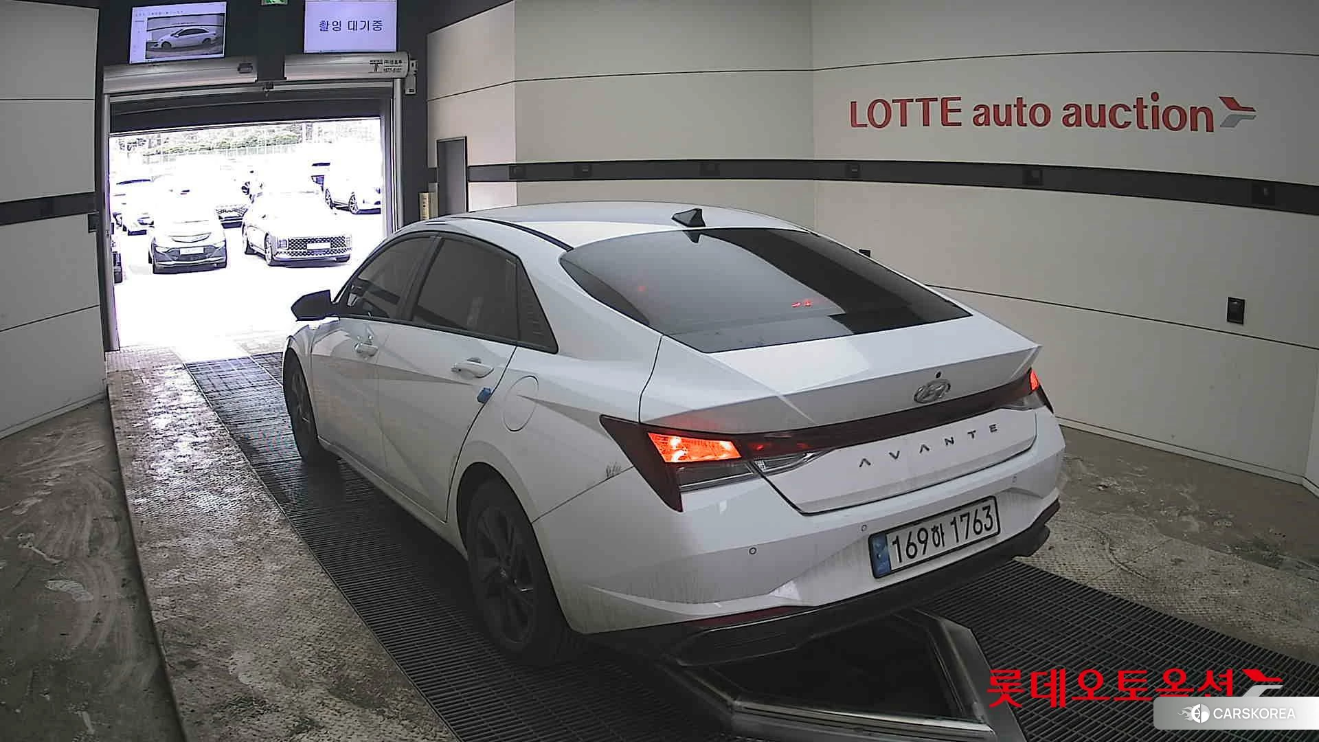 Hyundai Avante Hybrid id 3875687 из Кореи 36