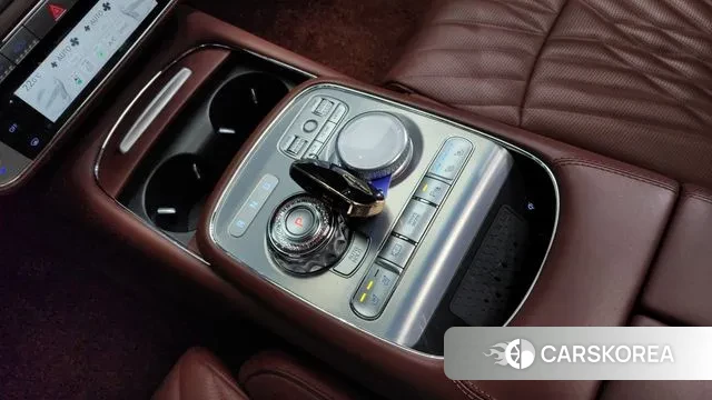 Genesis G90 (RS4) id 3701871 из Кореи 19