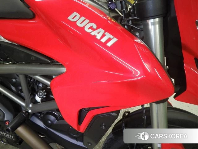 Проданный Ducati HYPERSTRADA 939 id 3994773 из Японии, фото 23