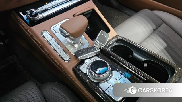 Genesis G90 id 4203644 из Кореи 19