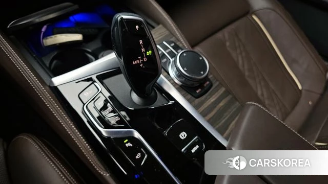 BMW 5 Series (G30) id 4194671 из Кореи 31